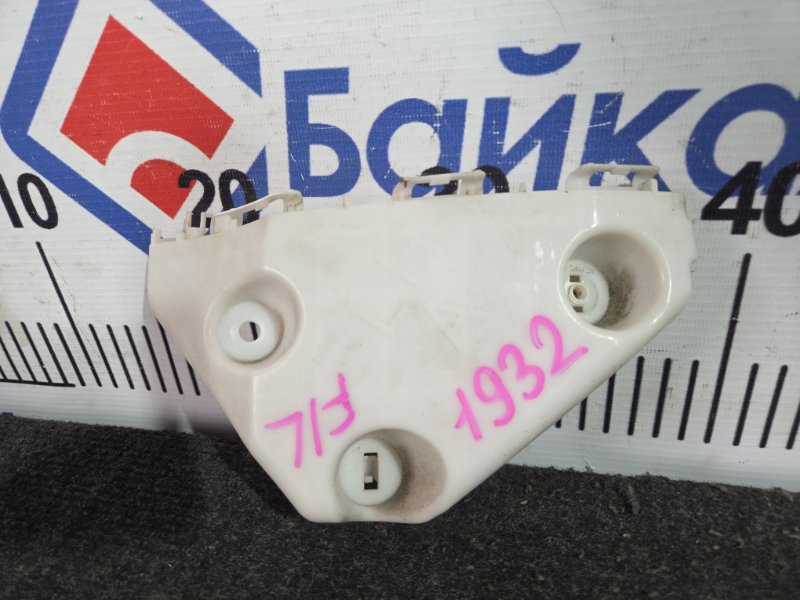 Крепление Бампера TOYOTA PASSO KGC35 1KR-FE переднее левое (б/у)