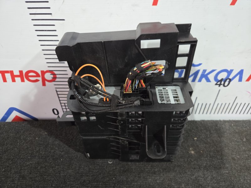 Блок управления магнитолой AUDI Q5 8R CDN 2010 (б/у)