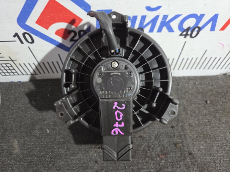 Мотор печки TOYOTA PASSO SETTE M512E (б/у)