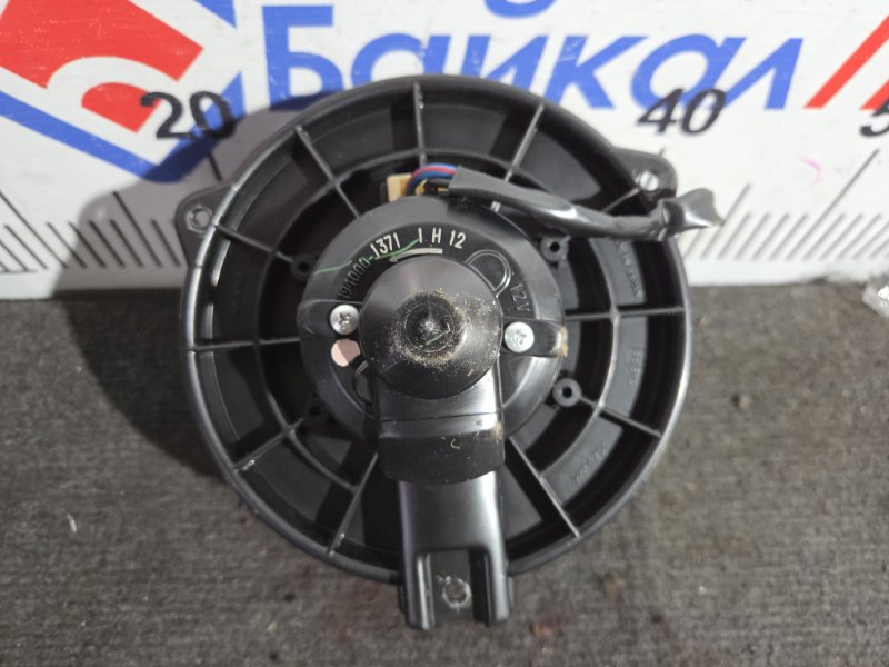 Мотор печки TOYOTA WISH ZNE10 1ZZ-FE 2006 (б/у)