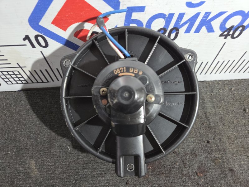 Мотор печки TOYOTA VISTA ZZV50G 1ZZ-FE 2000 (б/у)