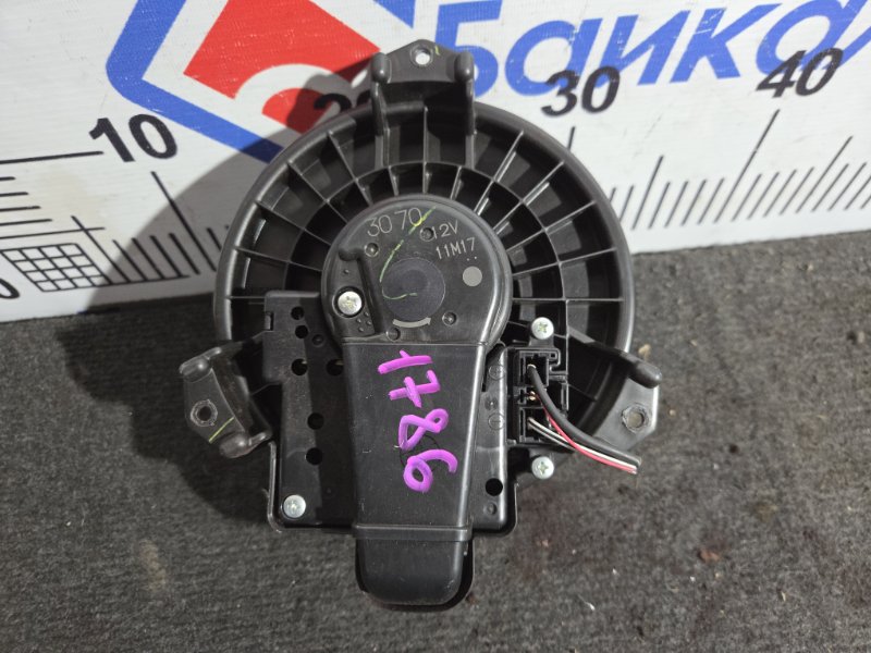 Мотор печки TOYOTA RACTIS NCP120 1NZ-FE 2010 (б/у)