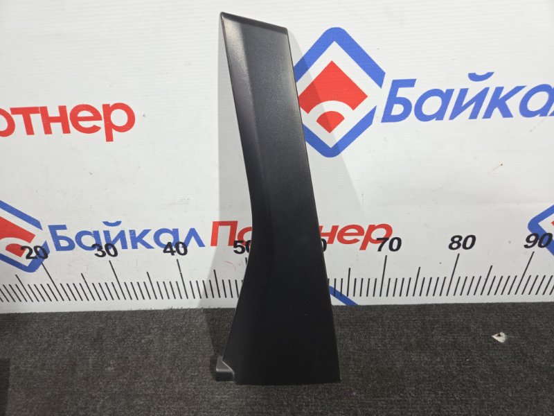 Накладка на дверь HONDA FIT GE6 задняя левая (б/у)