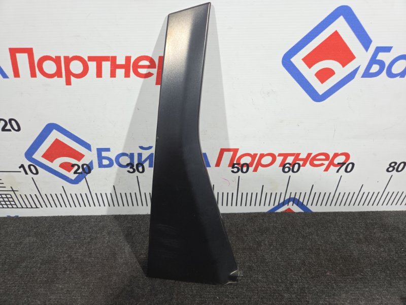 Накладка на дверь HONDA FIT GD1 L13A 2006 задняя правая (б/у)