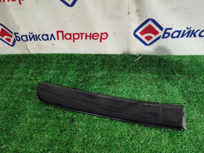 Накладка двери CHEVROLET TrailBlazer DT13S LL8 2002 задняя правая (б/у)