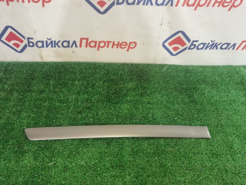 Молдинг на дверь TOYOTA CORSA EL55 5E-FE 1999 задний правый (б/у)