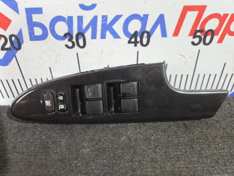 Блок управления стеклами TOYOTA IST NCP110 1NZ-FE 2011 передний правый (б/у)