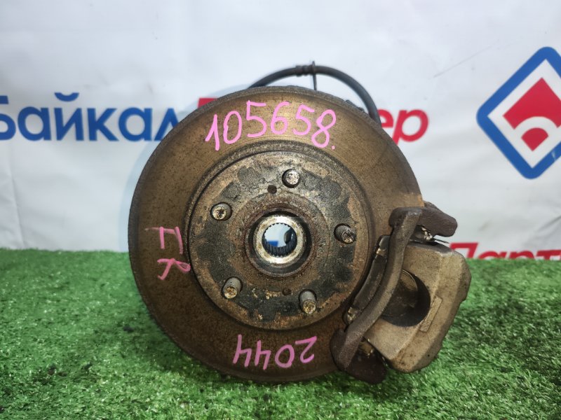 Ступица TOYOTA PRIUS NHW20 1NZ-FXE 2005 передняя правая (б/у)