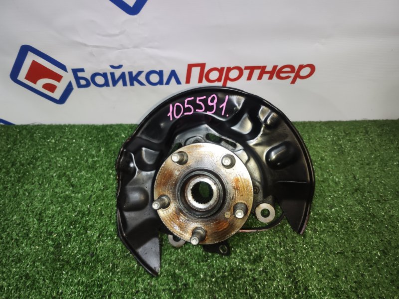 Ступица TOYOTA WISH ZNE10 1ZZ-FE 2006 передняя правая (б/у)