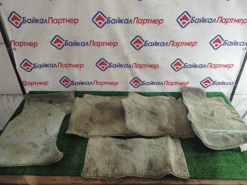 Коврик салонный TOYOTA CHASER GX105 1G-FE 1999 (б/у)