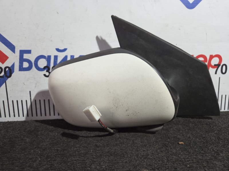 Зеркало TOYOTA VITZ NCP15 2NZ-FE 2004 переднее правое (б/у)