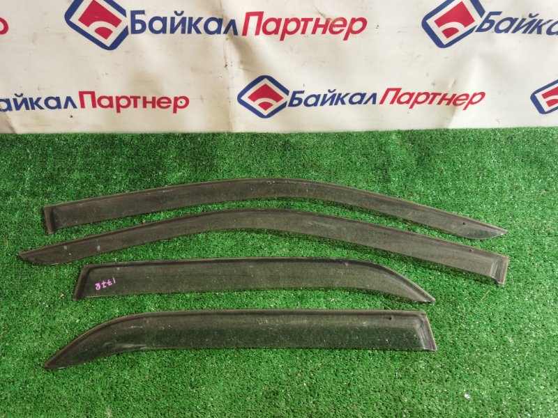 Ветровики комплект TOYOTA CRESTA JZX105 1JZ-GE 1999 (б/у)