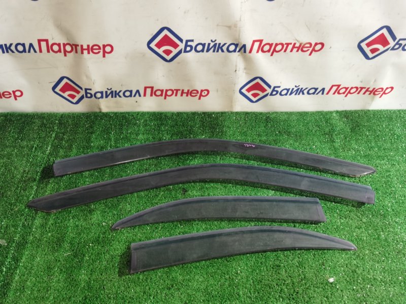 Ветровики комплект NISSAN SUNNY FB15 QG15DE 2004 (б/у)
