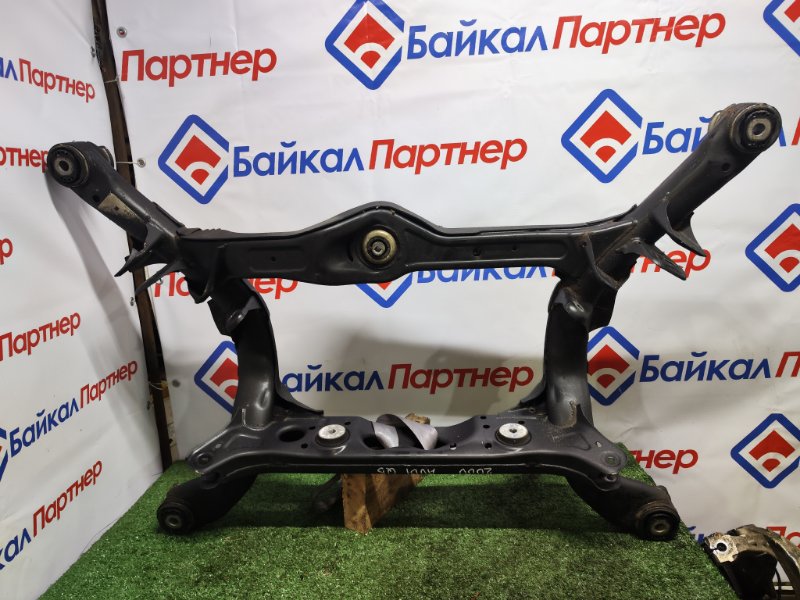 Балка подвески AUDI Q5 8R CDN 2010 задняя (б/у)
