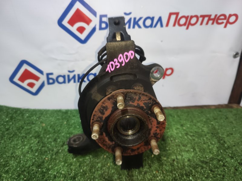 Ступица NISSAN MURANO TNZ51 QR25DE 2010 передняя правая (б/у)