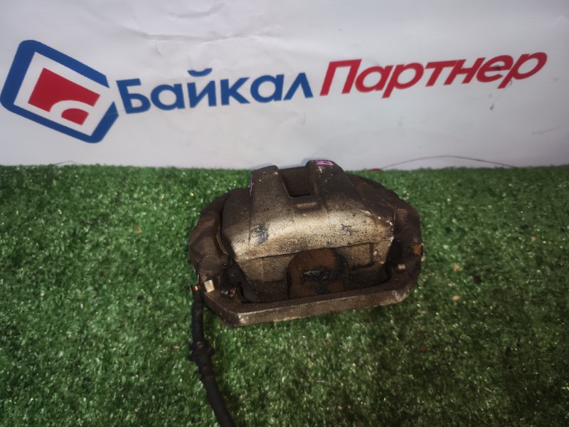 Суппорт NISSAN MURANO TNZ51 QR25DE 2010 передний правый (б/у)