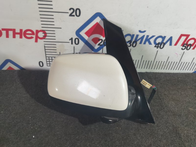 Зеркало TOYOTA IPSUM ACM26W 2AZ-FE 2002 переднее правое (б/у)