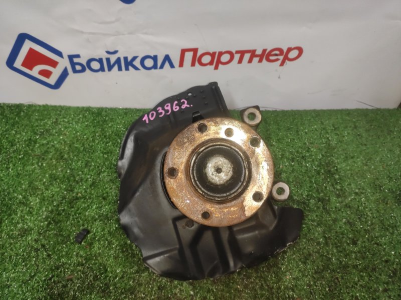 Ступица BMW 3-SERIES E46 M54B22 2004 передняя левая (б/у)