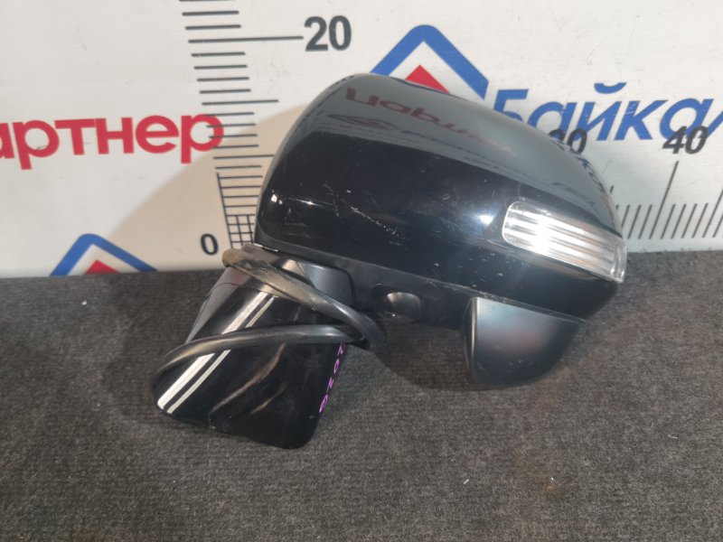 Зеркало TOYOTA VOXY ZRR75G переднее левое (б/у)