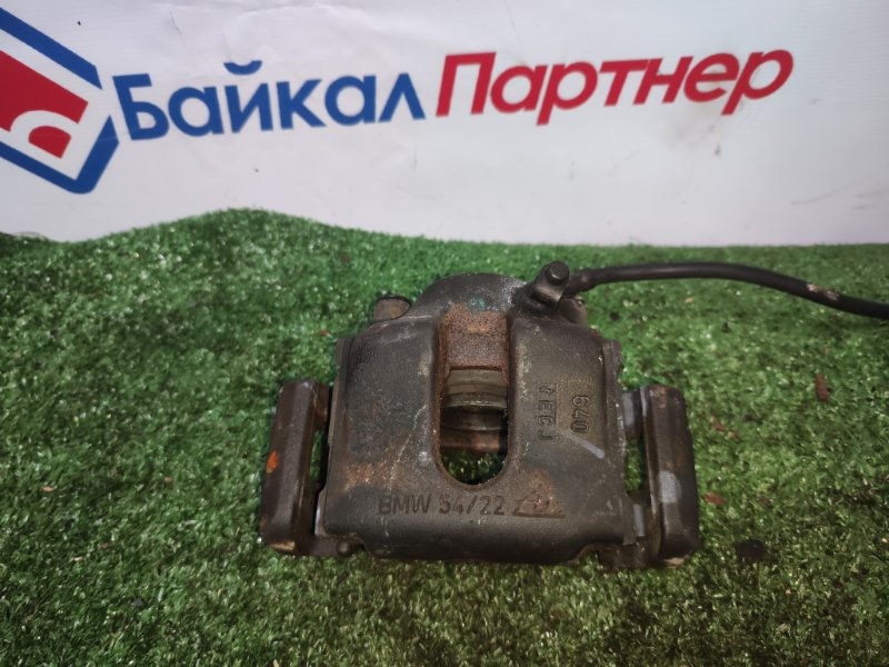 Суппорт BMW 3-SERIES E46 M54B22 2004 передний правый (б/у)