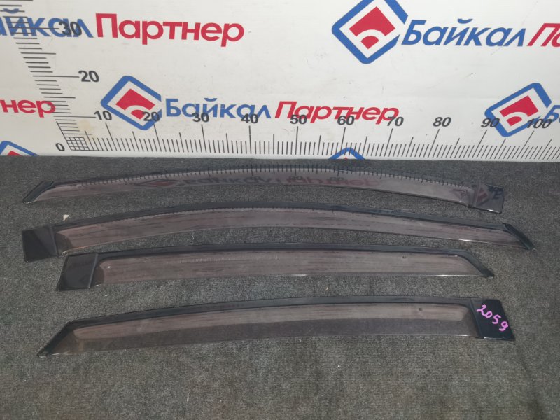 Ветровики комплект TOYOTA PRIUS NHW20 1NZ-FXE 2007 (б/у)