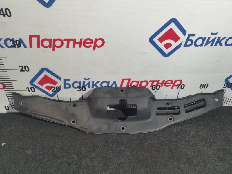 Накладка на телевизор HONDA FIT SHUTTLE GP2 LDA 2015 (б/у)