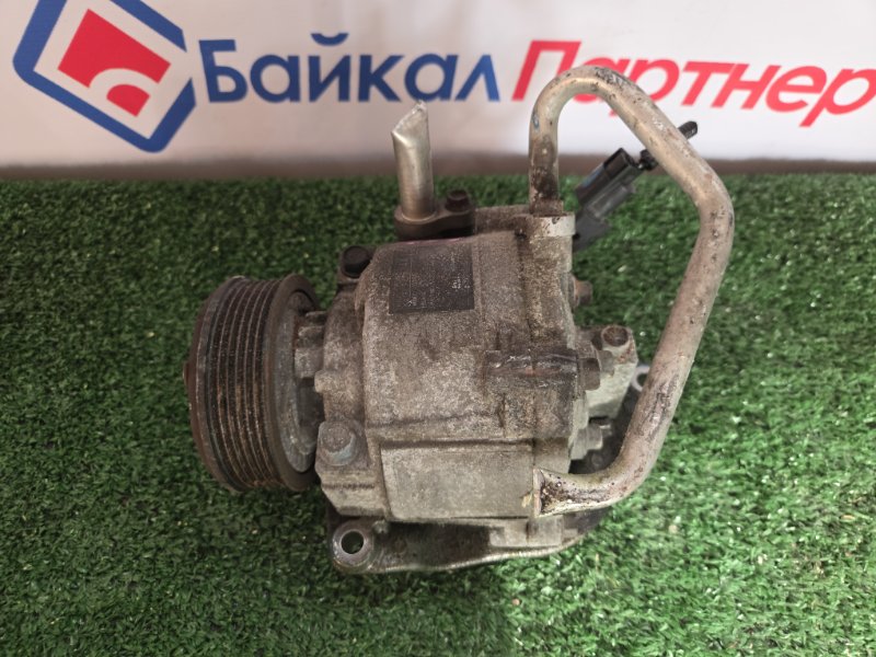 Компрессор кондиционера MITSUBISHI DELICA D:5 CV5W 4B12 2009 (б/у)