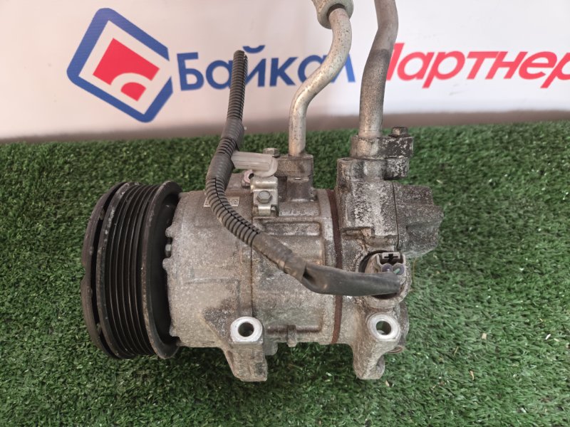 Компрессор кондиционера TOYOTA WISH ZNE10 1ZZ-FE 2006 447220-9916 (б/у)