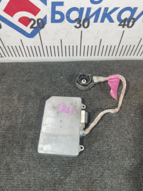 Блок розжига ксенона TOYOTA WISH ZNE10 (б/у)