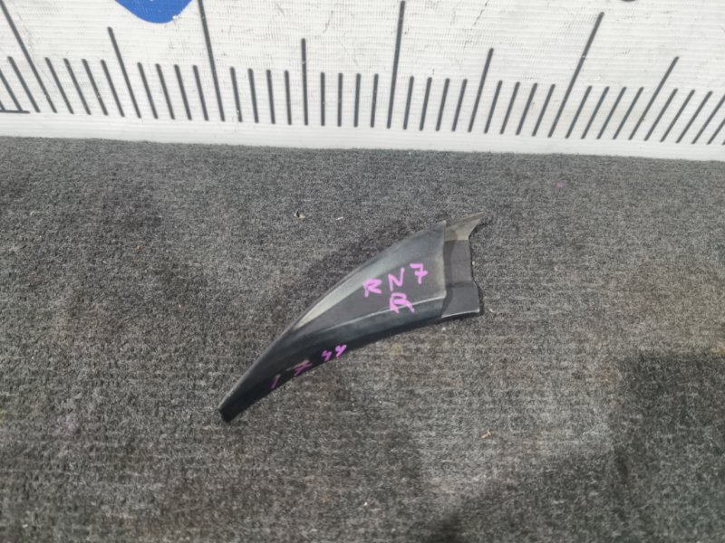 Уголок крыла HONDA STREAM RN7 R18A 2010 передний правый (б/у)