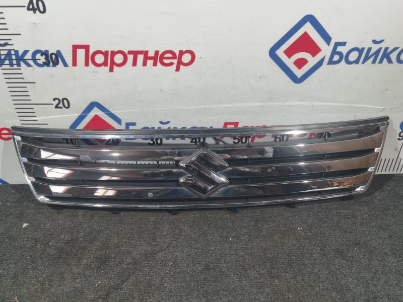 Решетка радиатора SUZUKI WAGON R MH34S R06A 2013 передняя (б/у)