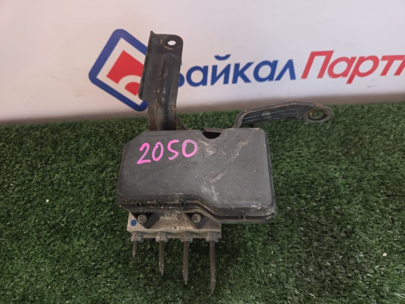 Блок abs TOYOTA PREMIO ZRT265 2ZR-FAE 2008 44510-20380 (б/у)