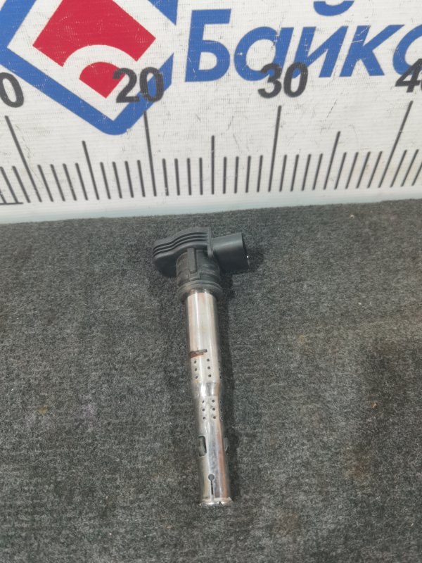 Катушка зажигания AUDI Q5 8R CDN 2010 07K905715F (б/у)