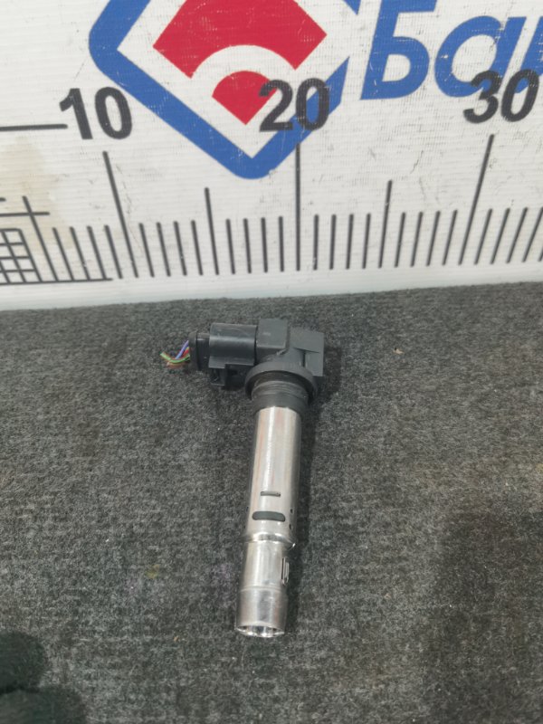 Катушка зажигания VOLKSWAGEN PASSAT 3C CAXA 2011 036905715G (б/у)