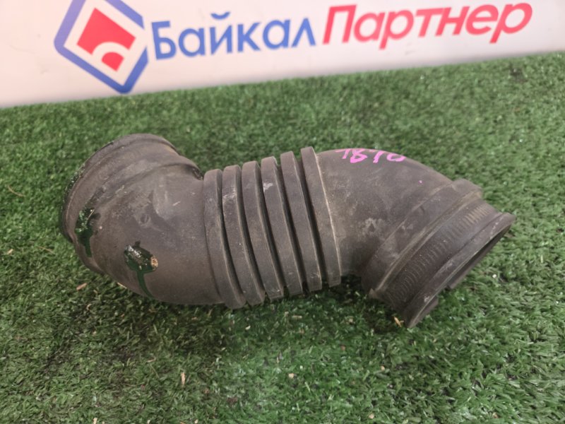 Патрубок воздушного фильтра SUBARU FORESTER SH5 EJ20 2008 (б/у)