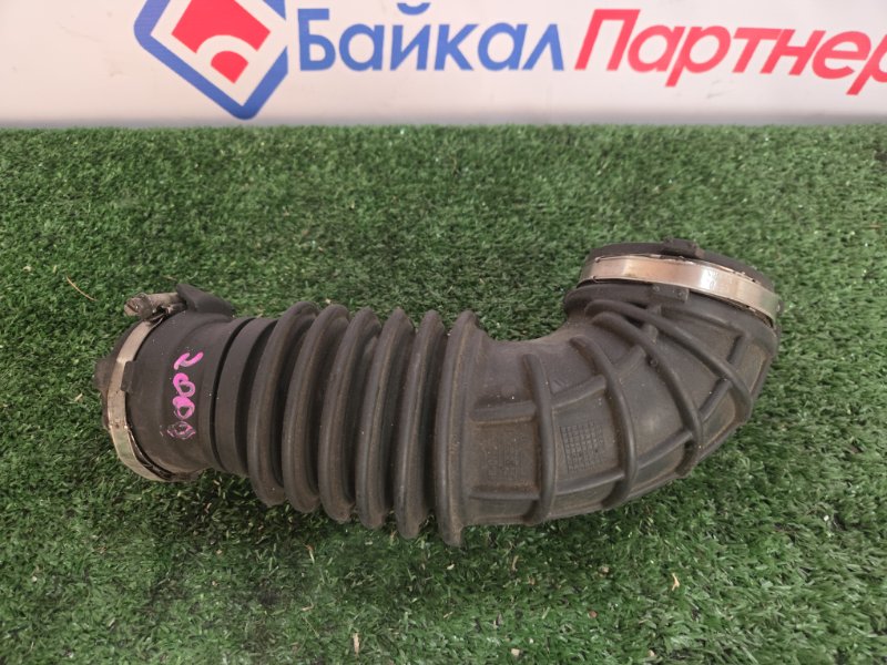 Патрубок воздушного фильтра AUDI Q5 8R CDN 2010 (б/у)