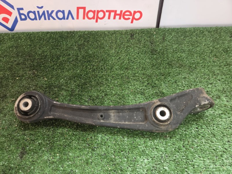 Рычаг подвески нижний AUDI Q5 8R CDN 2010 передний правый (б/у)