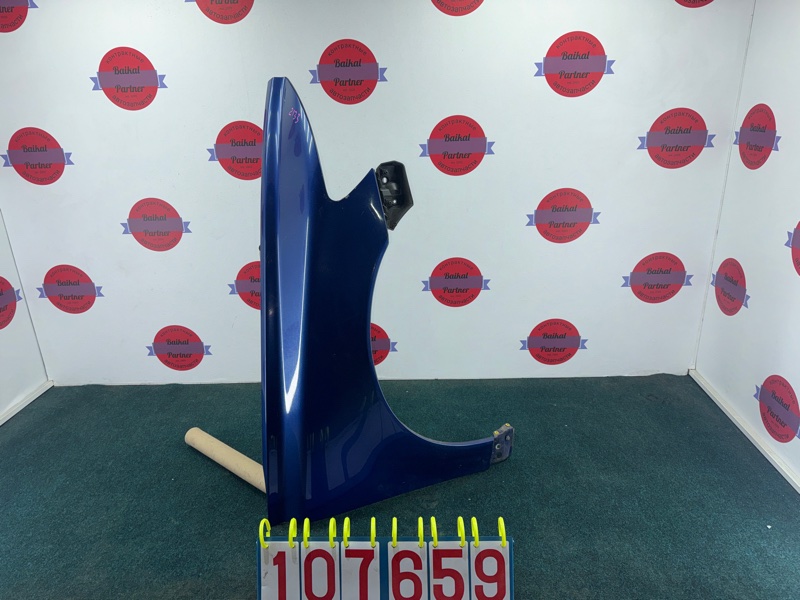 Крыло VOLVO V50 B5244S5 переднее правое (б/у)