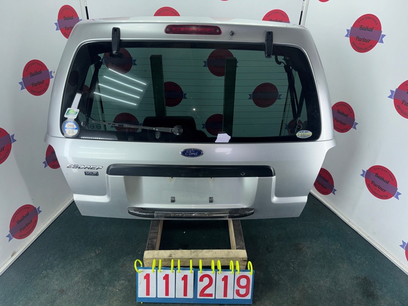Крышка багажника FORD ESCAPE EPEWF YF 2001 (б/у)