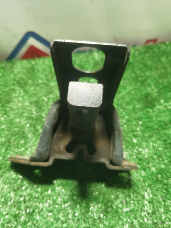 Подушка ДВС левая TOYOTA PASSO KGC10 1KR-FE