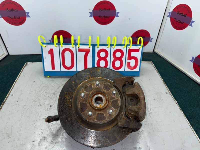 Ступица MITSUBISHI OUTLANDER CW4W 4B11 2010 передняя правая (б/у)