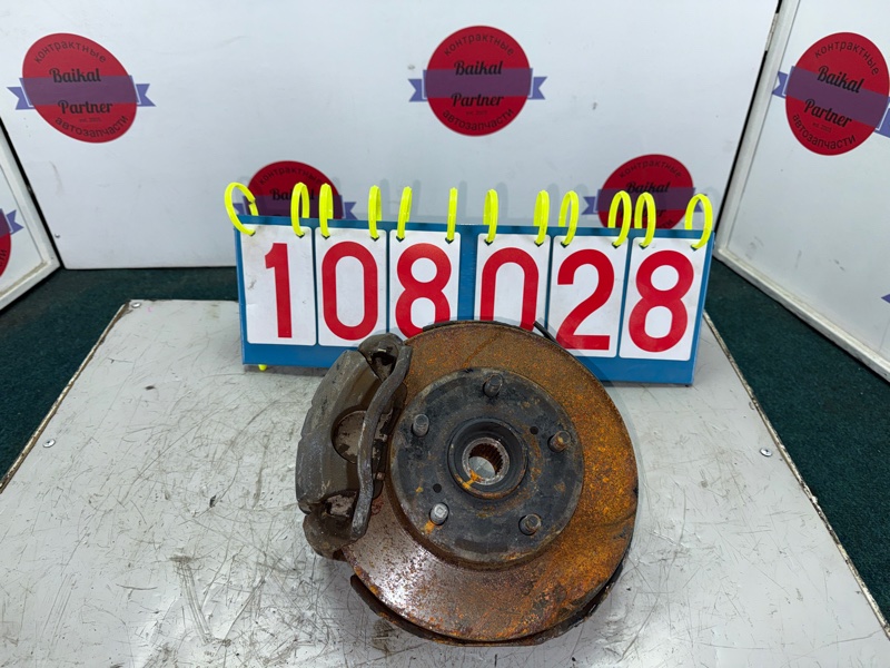 Ступица TOYOTA CAMRY SV40 4S-FE 1996 передняя левая (б/у)