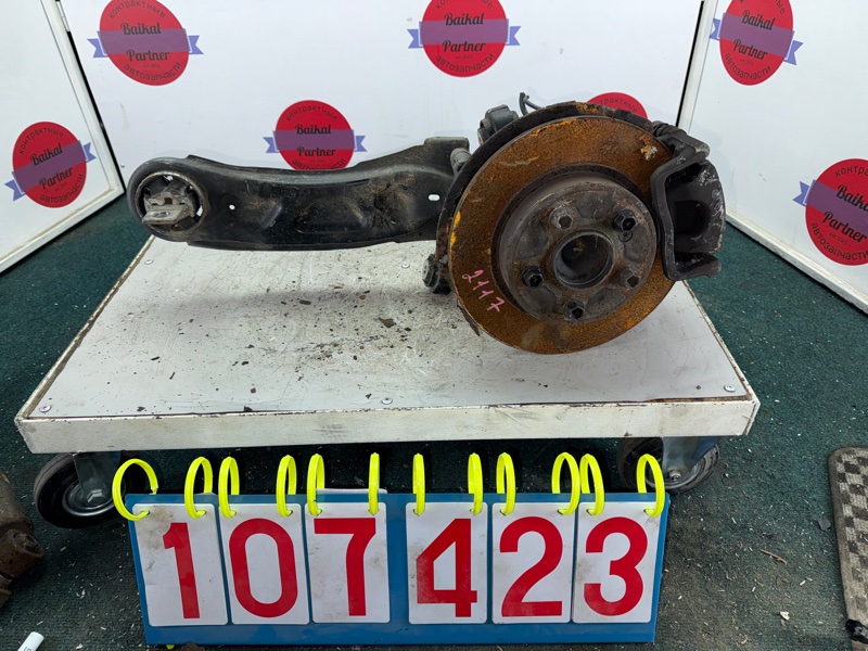 Ступица MERCEDES-BENZ B-CLASS T246.242 M270E16 2012 задняя левая (б/у)