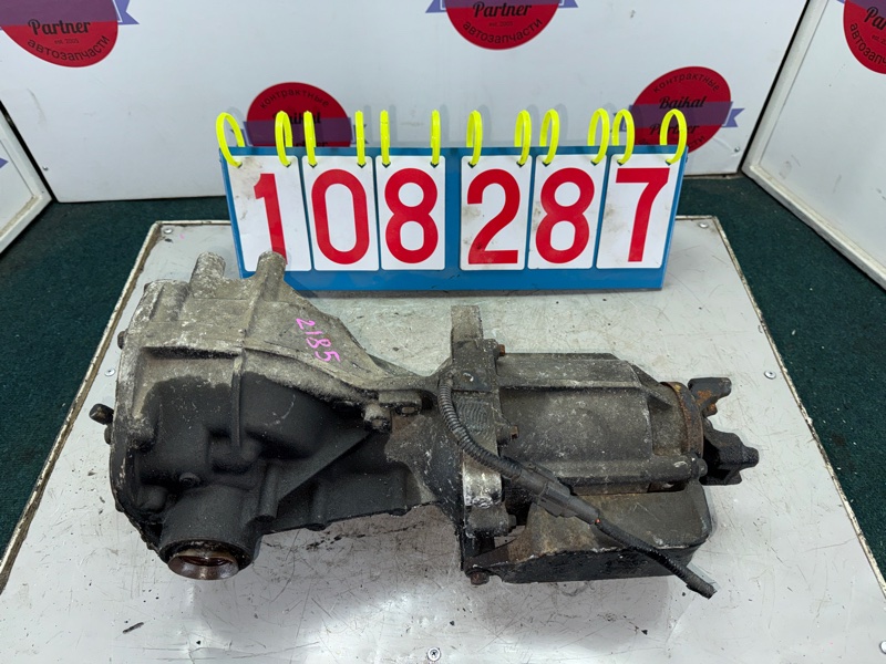 Редуктор FORD ESCAPE EPEWF YF задний (б/у)