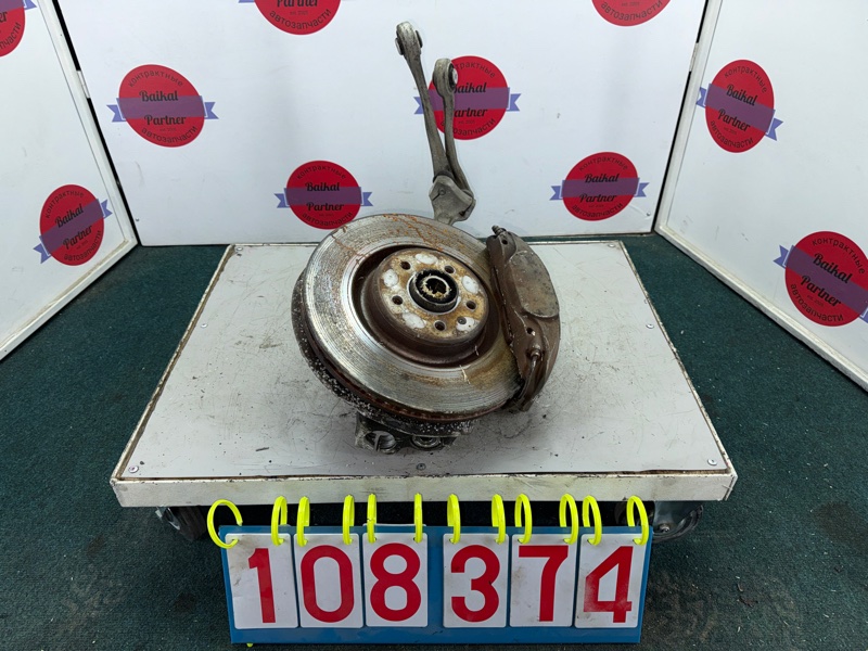 Ступица AUDI Q5 8R CTVA 2013 передняя левая (б/у)