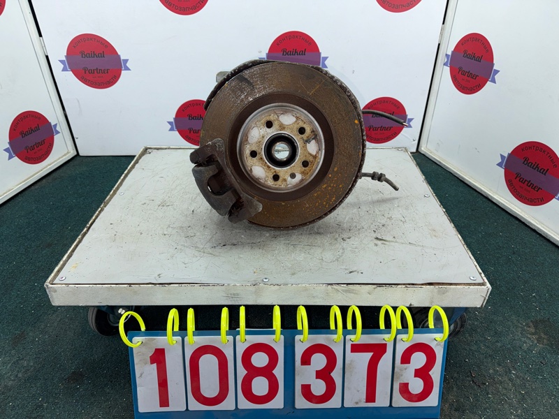 Ступица AUDI Q5 8R CTVA 2013 задняя правая (б/у)