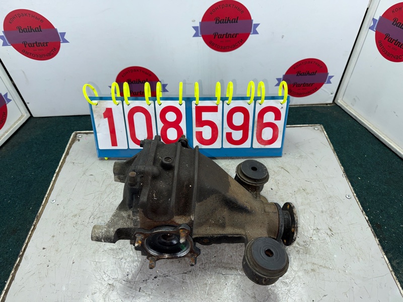 Редуктор TOYOTA MARKII GX105 1G-FE 2000 задний (б/у)