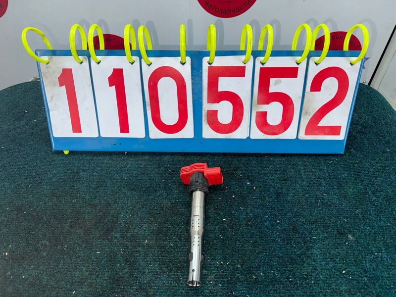 Катушка зажигания AUDI Q5 8R CTVA 2013 06E905115 (б/у)