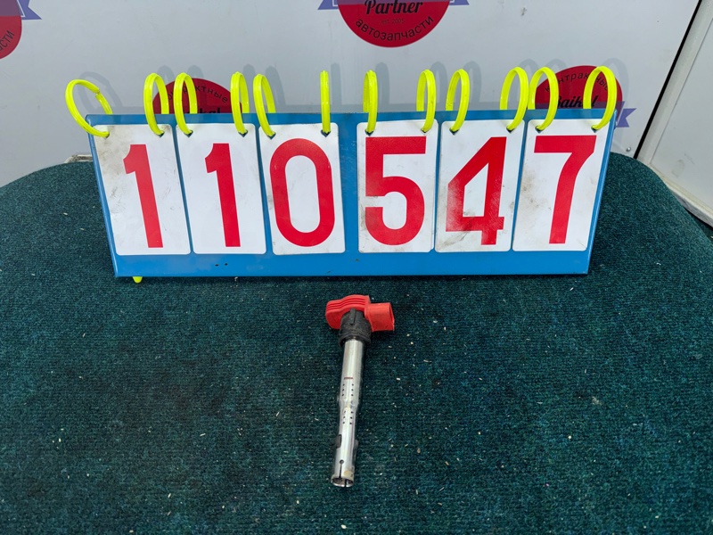 Катушка зажигания AUDI Q5 8R CTVA 2013 06E905115 (б/у)