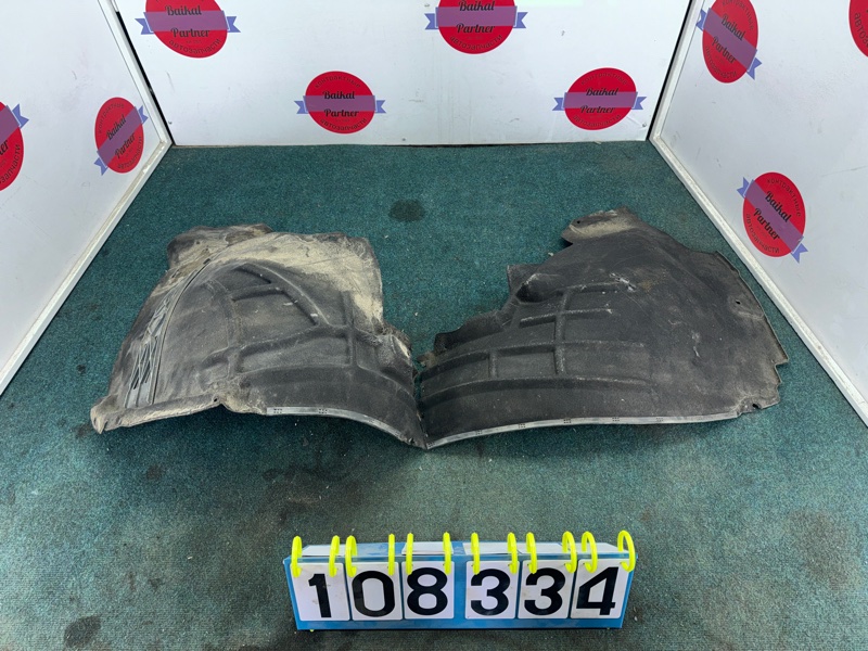 Подкрылок AUDI Q5 8R CTVA 2013 передний левый (б/у)